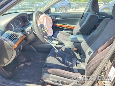Zdjęcie 7 z 13 samochodu: 2012 HONDA ACCORD EX VIN:1HGCP2F79CA232668 - miniatura