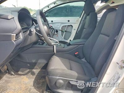 Zdjęcie 7 z 13 samochodu: 2025 MAZDA CX-30 VIN:3MVDMBAM3SM818193 - miniatura