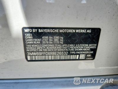 Zdjęcie 12 z 12 samochodu: 2024 BMW 330I VIN:3MW69FF0XR8E26532 - miniatura