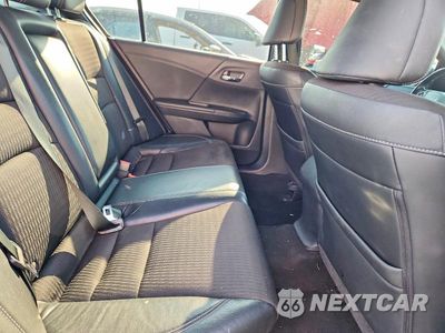 Zdjęcie 10 z 12 samochodu: 2016 HONDA ACCORD SPORT VIN:1HGCR2F56GA151562 - miniatura