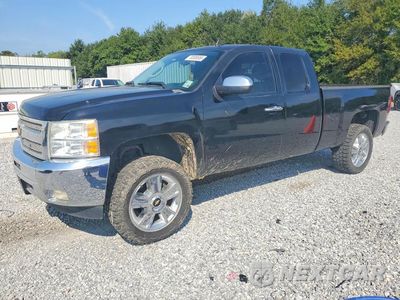 2013 CHEVROLET SILVERADO C1500 LT 1GCRCSE06DZ106733 - główne zdjęcie licytacji z USA - miniatura