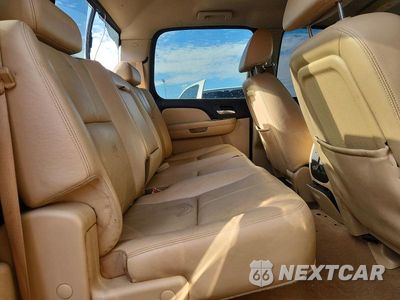 Zdjęcie 10 z 12 samochodu: 2008 CHEVROLET SILVERADO C1500 HIGH COUNTRY VIN:1GCJK33658F149447 - miniatura