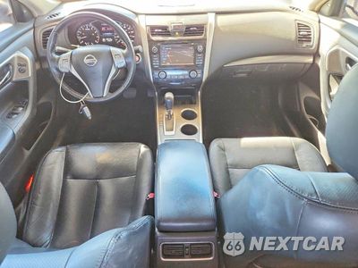 Zdjęcie 8 z 12 samochodu: 2013 NISSAN ALTIMA 2.5 VIN:1N4AL3AP9DC261596 - miniatura