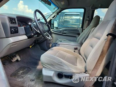 Zdjęcie 7 z 12 samochodu: 2001 FORD F350 SUPER DUTY VIN:1FTWW33F51EC52874 - miniatura
