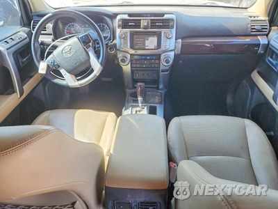 Zdjęcie 8 z 14 samochodu: 2018 TOYOTA 4RUNNER LIMITED VIN:JTEZU5JR6J5171356 - miniatura