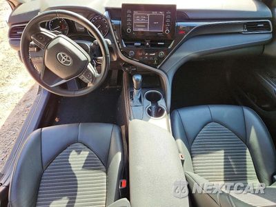Zdjęcie 8 z 12 samochodu: 2021 TOYOTA CAMRY SE VIN:4T1G11AK5MU602081 - miniatura