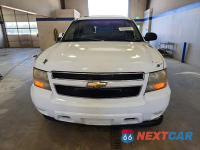 Piąte zdjęcie samochodu w środku: 2008 CHEVROLET SUBURBAN K1500 LS VIN:1GNFK16358J126105 - miniatura