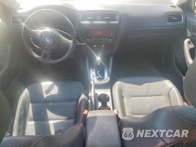 Zdjęcie 8 z 12 samochodu: 2014 VOLKSWAGEN JETTA SE VIN:3VWD17AJ7EM395567 - miniatura
