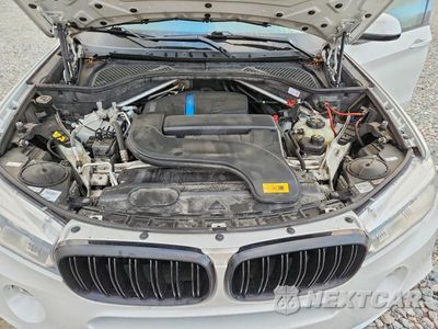 Zdjęcie 12 z 13 samochodu: 2018 BMW X5 XDR40E VIN:5UXKT0C5XJ0W02329 - miniatura
