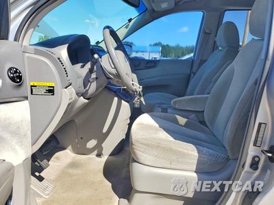 Zdjęcie 7 z 13 samochodu: 2006 KIA SEDONA LX VIN:KNDMB233866068226 - miniatura