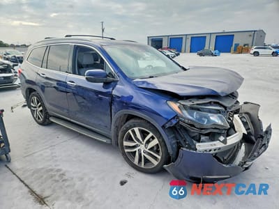 Czwarte zdjęcie samochodu z boku: 2016 HONDA PILOT ELITE VIN:5FNYF6H03GB058415 - miniatura