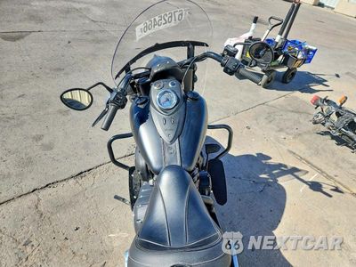 Zdjęcie 6 z 9 samochodu: 2018 INDIAN MOTORCYCLE CO. SPRINGFIELD DARK HORSE VIN:56KTHDAA9J3361435 - miniatura
