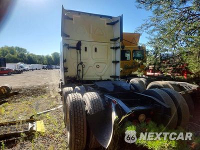 Zdjęcie 6 z 14 samochodu: 2020 FREIGHTLINER CASCADIA 126 SEMI TRUCK VIN:1FUJHHDRXLLLR3568 - miniatura