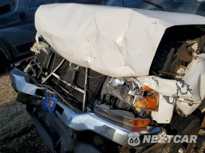 Zdjęcie 10 z 13 samochodu: 2005 GMC SIERRA C2500 HEAVY DUTY VIN:1GDHC24U35E272146 - miniatura