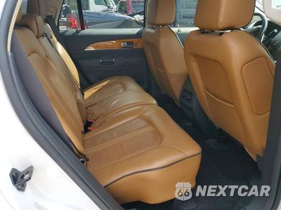 Zdjęcie 11 z 13 samochodu: 2014 LINCOLN MKX VIN:2LMDJ8JK7EBL15512 - miniatura