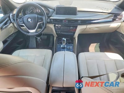 Zdjęcie 8 z 12 samochodu: 2017 BMW X5 XDR40E VIN:5UXKT0C5XH0S80060 - miniatura