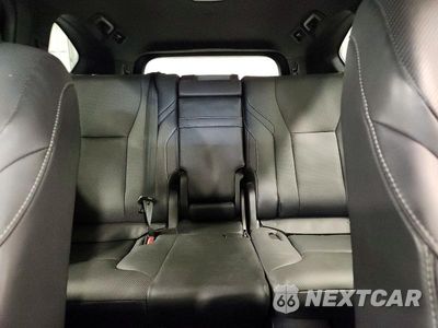 Zdjęcie 10 z 13 samochodu: 2023 LEXUS LX 600 LUXURY VIN:JTJGB7CX1P4029243 - miniatura
