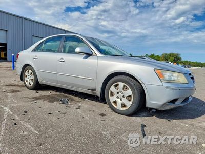 Czwarte zdjęcie samochodu z boku: 2009 HYUNDAI SONATA GLS V6 VIN:5NPET46F79H553146 - miniatura