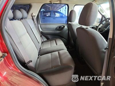 Zdjęcie 10 z 12 samochodu: 2007 FORD ESCAPE XLS VIN:1FMYU02Z57KB99236 - miniatura