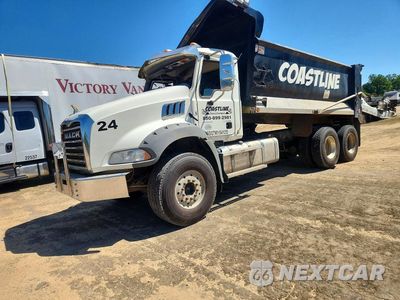2023 MACK GRANITE DUMP TRUCK 1M2GR2GC4PM033503 - główne zdjęcie licytacji z USA - miniatura