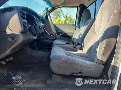 Zdjęcie 7 z 12 samochodu: 1999 DODGE DAKOTA VIN:1B7FL26X3XS250686 - miniatura