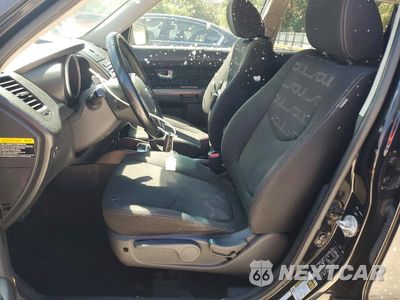 Zdjęcie 7 z 13 samochodu: 2013 KIA SOUL + VIN:KNDJT2A65D7593698 - miniatura