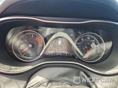 Zdjęcie 9 z 12 samochodu: 2019 JEEP CHEROKEE LIMITED VIN:1C4PJLDN7KD148323 - miniatura