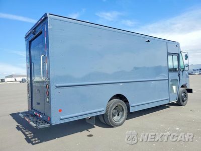 Trzecie zdjęcie samochodu z tyłu: 2021 FREIGHTLINER MT45G CHASSIS DELIVERY TRUCK VIN:4UZAC2GA7MCMM9438 - miniatura