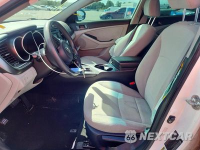 Zdjęcie 7 z 13 samochodu: 2015 KIA OPTIMA LX VIN:KNAGM4A75F5649758 - miniatura