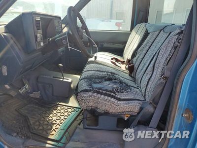 Zdjęcie 7 z 12 samochodu: 1994 CHEVROLET GMT-400 K1500 VIN:1GCEK14Z3RZ272291 - miniatura