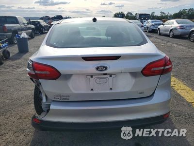 Zdjęcie 6 z 13 samochodu: 2016 FORD FOCUS SE VIN:1FADP3F21GL342594 - miniatura