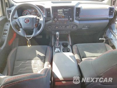 Zdjęcie 8 z 13 samochodu: 2023 NISSAN FRONTIER PRO-4X VIN:1N6ED1EK3PN618563 - miniatura
