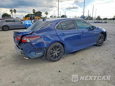 Trzecie zdjęcie samochodu z tyłu: 2023 TOYOTA CAMRY SE VIN:4T1G11AK1PU088282 - miniatura