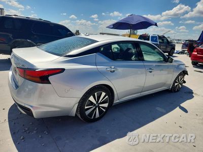 Trzecie zdjęcie samochodu z tyłu: 2019 NISSAN ALTIMA SV VIN:1N4BL4DV4KC186730 - miniatura