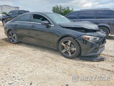 Czwarte zdjęcie samochodu z boku: 2020 MERCEDES-BENZ CLA 250 VIN:WDD5J4GB4LN036790 - miniatura
