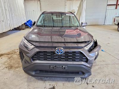 Piąte zdjęcie samochodu w środku: 2024 TOYOTA RAV4 HYBRID XLE VIN:2T3RWRFV7RW216496 - miniatura