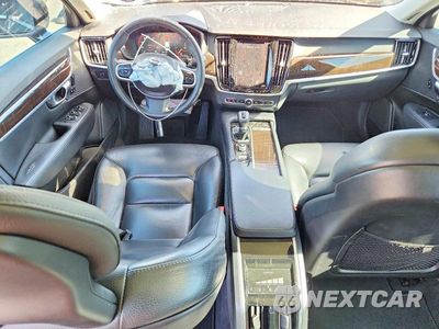 Zdjęcie 8 z 12 samochodu: 2018 VOLVO S90 T5 MOMENTUM VIN:LVY982AK0JP037272 - miniatura