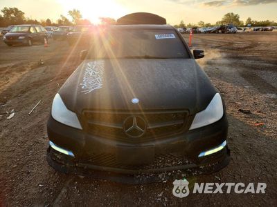 Piąte zdjęcie samochodu w środku: 2014 MERCEDES-BENZ C 300 4MATIC VIN:WDDGF8AB4ER314349 - miniatura