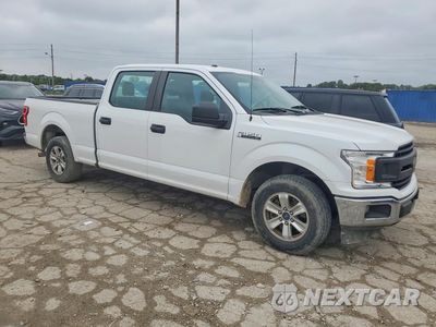 Czwarte zdjęcie samochodu z boku: 2018 FORD F150 SUPERCREW VIN:1FTEW1CP5JFB60005 - miniatura