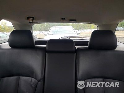 Zdjęcie 10 z 13 samochodu: 2011 SUBARU OUTBACK 2.5I LIMITED VIN:4S4BRBKC1B3314402 - miniatura