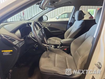 Zdjęcie 7 z 13 samochodu: 2017 HYUNDAI SANTA FE SE VIN:KM8SM4HF6HU172983 - miniatura