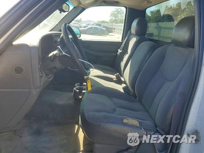 Zdjęcie 7 z 12 samochodu: 2006 GMC NEW SIERRA C1500 VIN:3GTEC14V86G138365 - miniatura