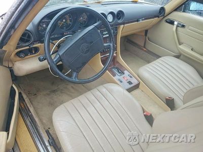 Zdjęcie 8 z 12 samochodu: 1987 MERCEDES-BENZ 560 SL VIN:WDBBA48D1HA072480 - miniatura