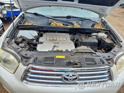 Zdjęcie 12 z 13 samochodu: 2008 TOYOTA HIGHLANDER LIMITED VIN:JTEDS42A682053726 - miniatura