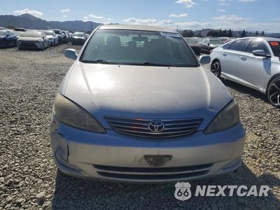 Piąte zdjęcie samochodu w środku: 2005 TOYOTA CAMRY LE VIN:4T1BE32K95U082459 - miniatura