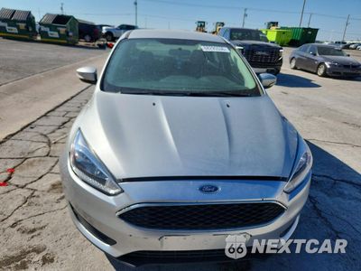 Piąte zdjęcie samochodu w środku: 2017 FORD FOCUS SE VIN:1FADP3F26HL341278 - miniatura