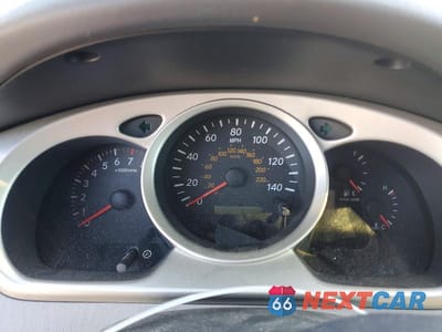Zdjęcie 9 z 13 samochodu: 2004 TOYOTA HIGHLANDER BASE VIN:JTEDD21A740082027 - miniatura
