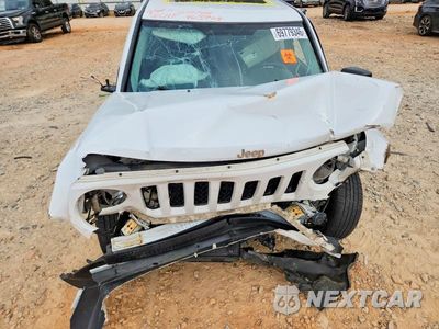 Zdjęcie 11 z 12 samochodu: 2015 JEEP PATRIOT LATITUDE VIN:1C4NJRFB6FD417785 - miniatura