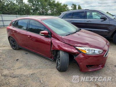 Czwarte zdjęcie samochodu z boku: 2015 FORD FOCUS SE VIN:1FADP3K27FL382764 - miniatura
