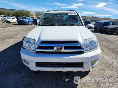 Piąte zdjęcie samochodu w środku: 2005 TOYOTA 4RUNNER SR5 VIN:JTEBU14R450058059 - miniatura
